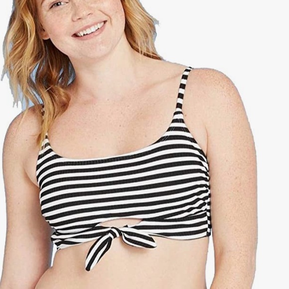 Last chance…Xhilaration Bikini Top Swimsuit Swim Black White Stripe L Large New - Picture 1 of 6